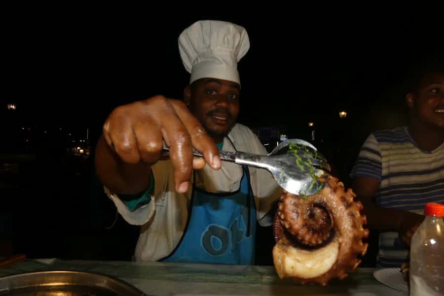 Stonetown: Food Markets and Street Food Walking Tour - Forodhani Gardens food market: what you’ll actually eat (and how to order with confidence)