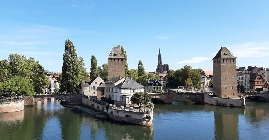 Strasbourg: Guided Walking Tour - Where You Start: Place Kléber and the Hôtel Strasbourg Le Kléber Option