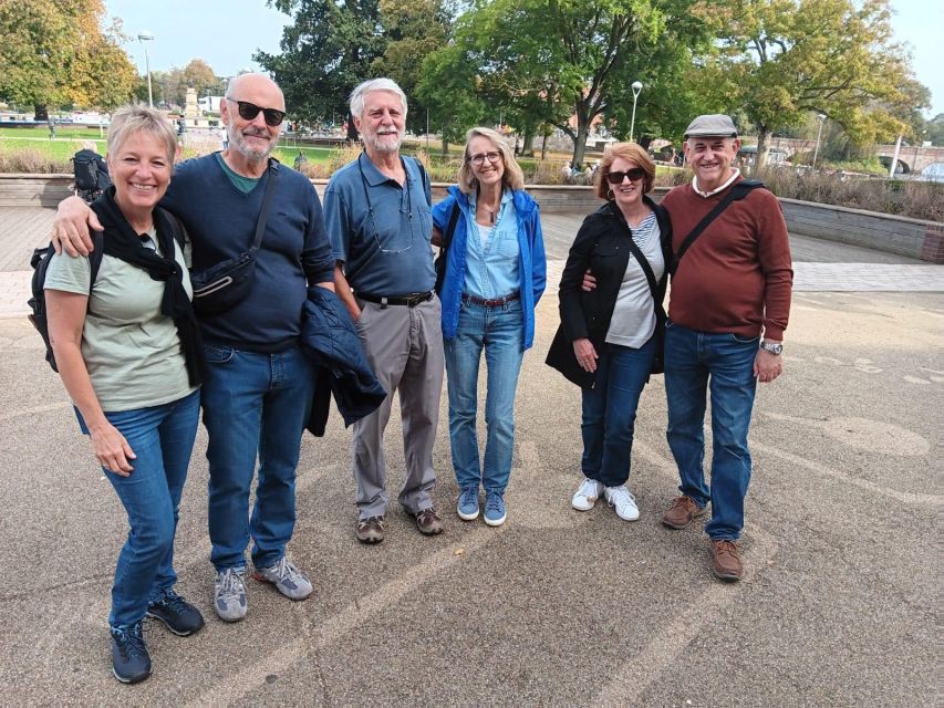 Stratford-Upon-Avon's Town Walking Tour (10:30am & 2pm) - Gower Memorial in Bancroft Gardens: start easy, see more