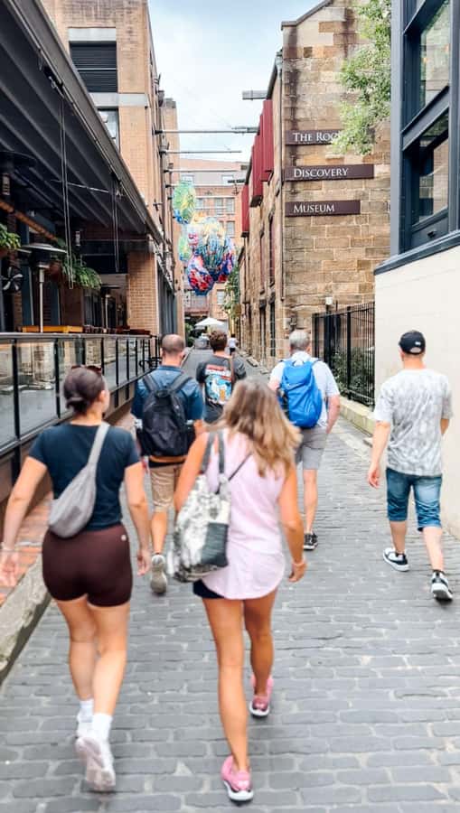 Sydney: City & The Rocks 3.5-Hour Walking Tour with a Drink - How the walking pace really feels (and who should join)