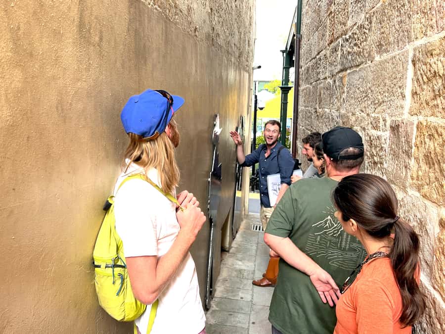 Sydney Convicts, History & The Rocks 2.5-Hour Walking Tour - Pace, comfort, and weather: how to make 150 minutes feel easy