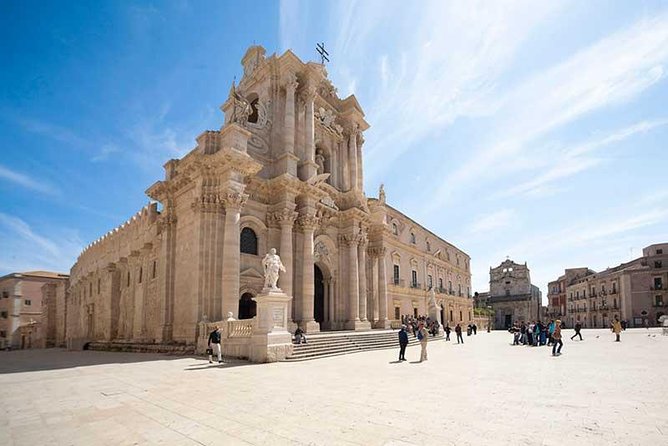 Syracuse, Ortigia and Noto walking tour from Catania - Guides Make or Break the Day: Salvatore, Nando, Enzo, and Lory