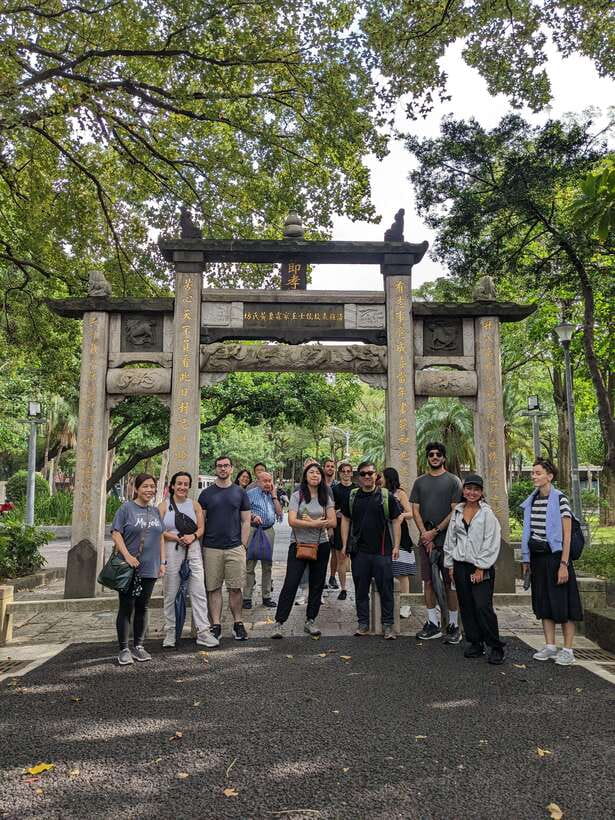 Taipei: Old Town Walking Tour - Zhongshan Hall: A Former Public Auditorium With Big Memory Weight