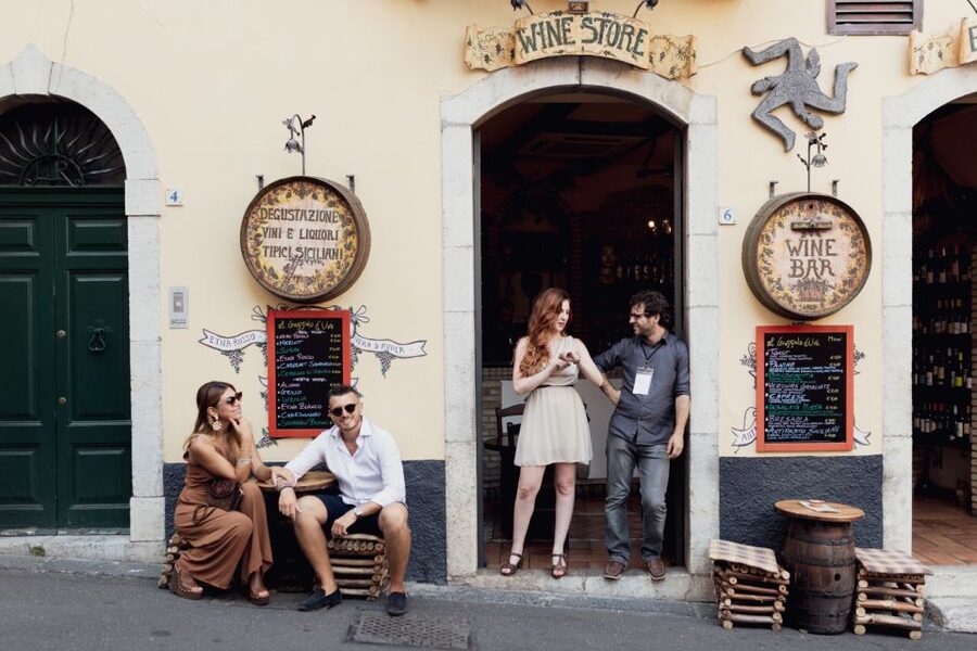 Taormina: Shared or Private Food & Wine Walking Tour - Wines and liquor: what’s included and how to get the best out of it