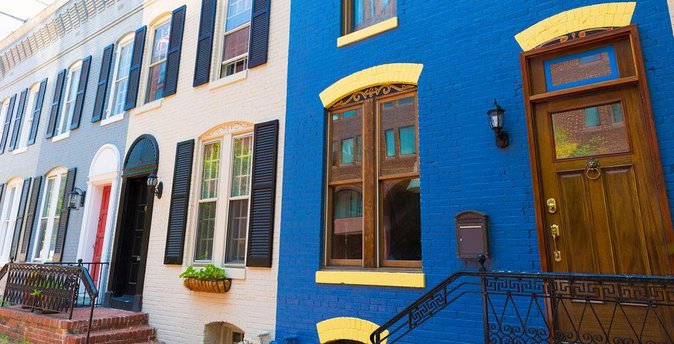 Tastes of Georgetown Food & History Small Group Walking Tour - Guide Energy and Walking Pace: Great When You Match the Style