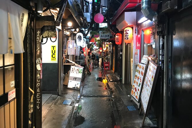 The Dark Side of Tokyo - Night Walking Tour Shinjuku Kabukicho - The famous drinking alley and Omoide Yokocho for first taste-of-night energy