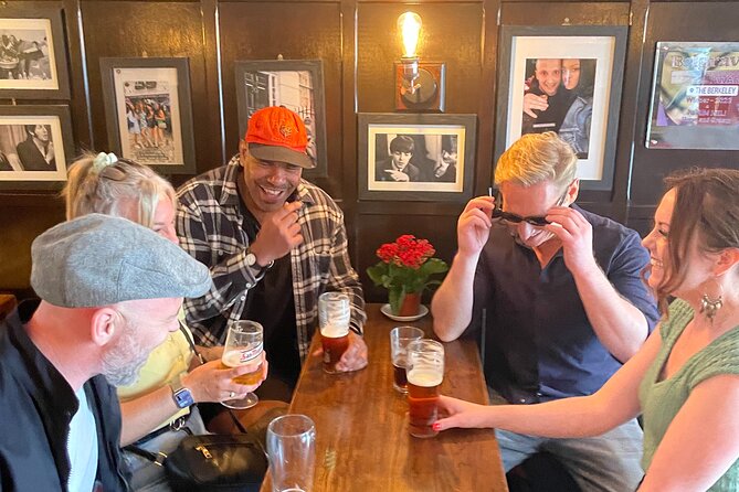 The Great British Pub Walking Tour: London - Meeting at Sloane Square and finishing near Hyde Park Corner