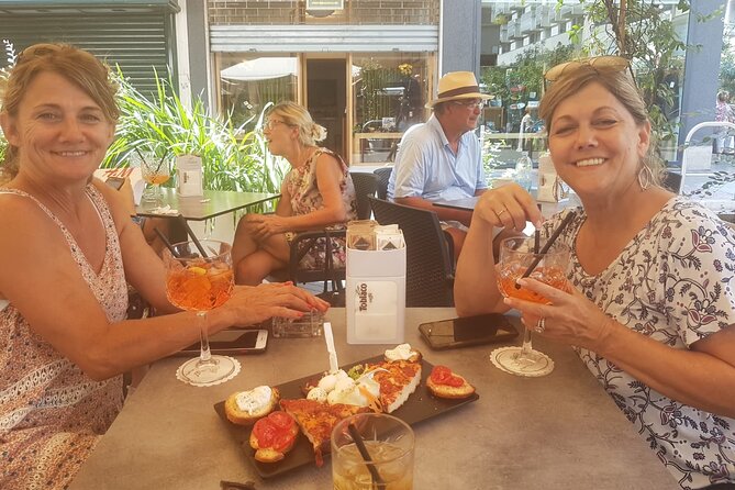 The Original Street Food Walking Tour in Bari - What this Bari street food walk really is