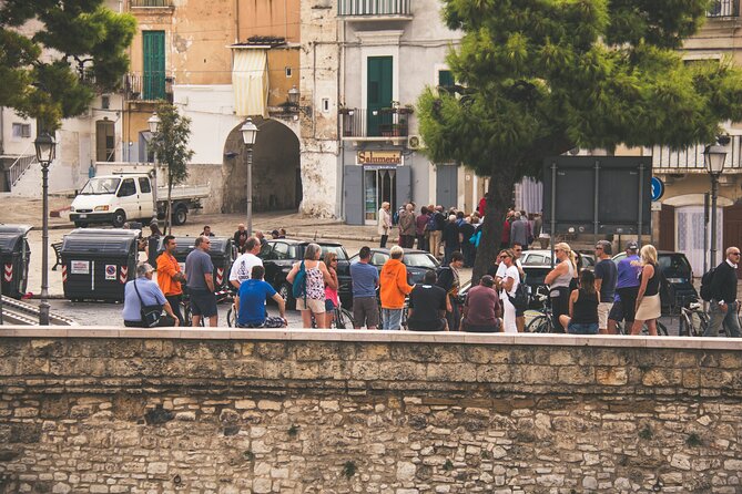 The Original Street Food Walking Tour in Bari - Small practical tips so you enjoy every stop