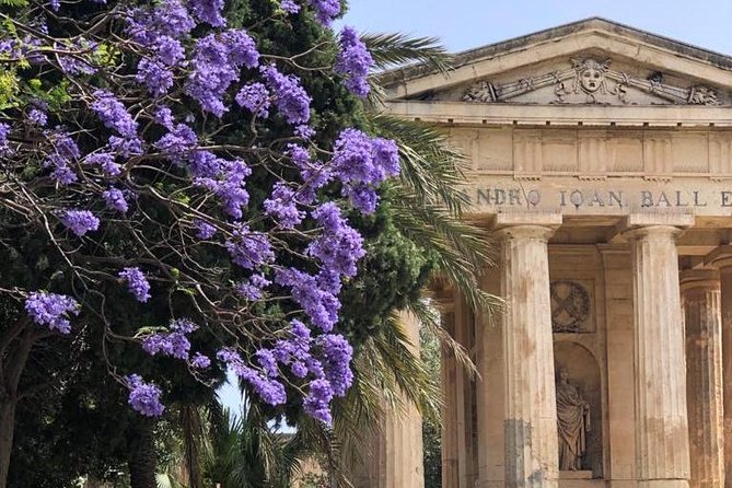 The Original Valletta Walking Tour - The harbour viewpoint moment: Upper Barrakka Gardens (and why 30 minutes is right)