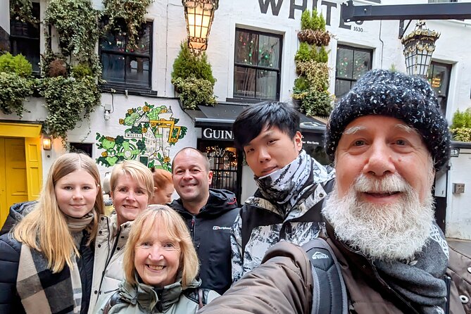The Real Story of Belfast walking tour with a local guide - Key things I’d focus on before you go