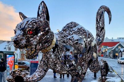 The Reykjavik Cat Walking Tour - Stop 1: Ingólfstorg and the settlement story behind Icelandic cats