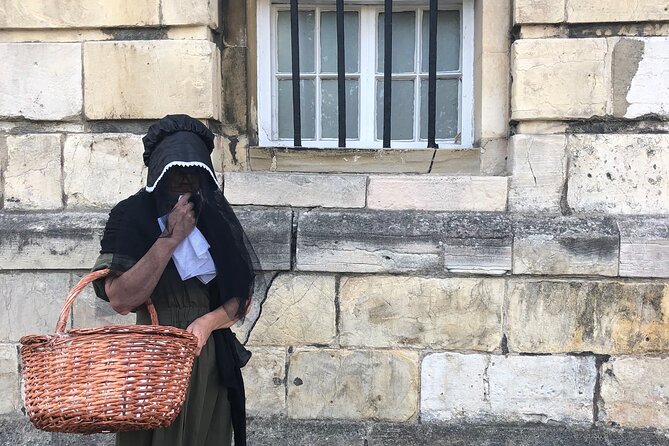 Time Traveller's Walking Tour of York - Morning Tour - Price and value: paying $22.22 for a guided story (not entrance fees)