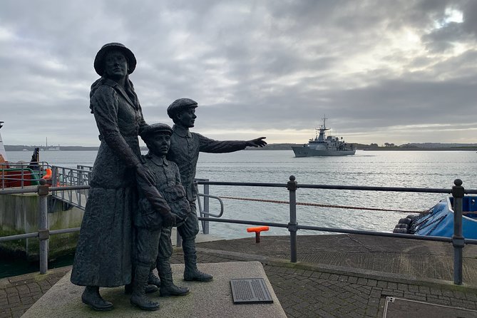 Titanic Trail Guided Walking Tour Cobh - Guide quality: why narration style matters on a walking tour