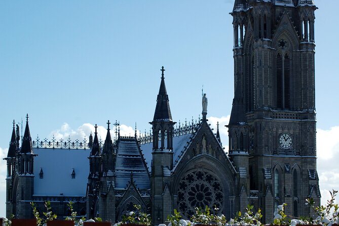 Titanic Trail Guided Walking Tour Cobh - Weather, sound, and what can affect your comfort
