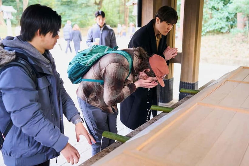 Tokyo: Meiji Shrine Walking Tour — Shinto & Imperial System - Pacing: 90 to 135 minutes that don’t feel rushed