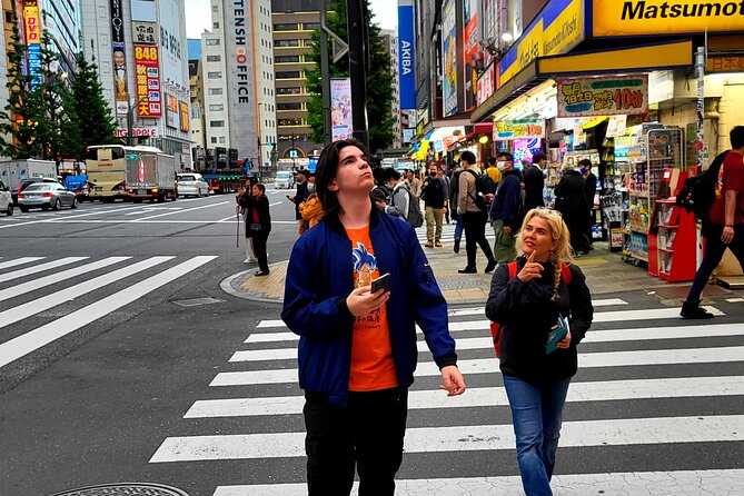 Tokyo Private Customized Walking Tour (Option Car Tour Available) - Asakusa and Tsukiji: Temples and Early-Morning Market Energy