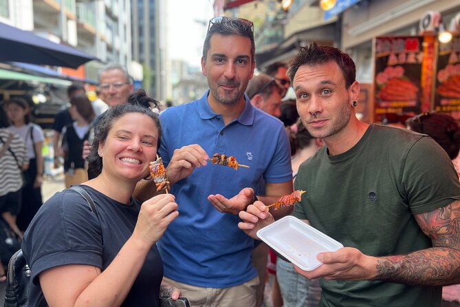 Tokyo: Tsukiji Fish Market Food and Walking tour - Stop 2: Tsukiji Fish Market and the Stories Behind the Sights