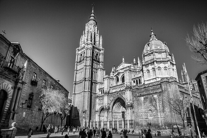 Toledo City Walking Tour - What to expect from the guide: Spanish flow, and pacing you can plan around