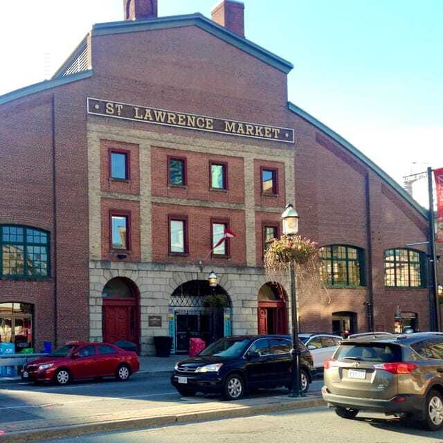 Toronto: City Walking Tour - Who should book (and who might skip it)