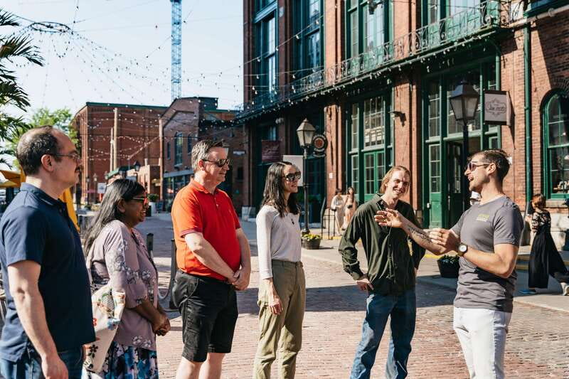 Toronto: Distillery District Historic Walking Tour - A one-hour tour that gives you real bearings