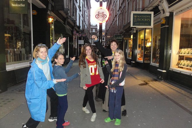 Tour for Muggles The Ultimate Harry Potter Walking Tour in London - City of London school: the real Hogwarts where Daniel Radcliffe studied