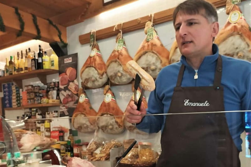 Trieste: Guided Foodie Walking Tour - Meeting point tip: avoid the common starting-point confusion