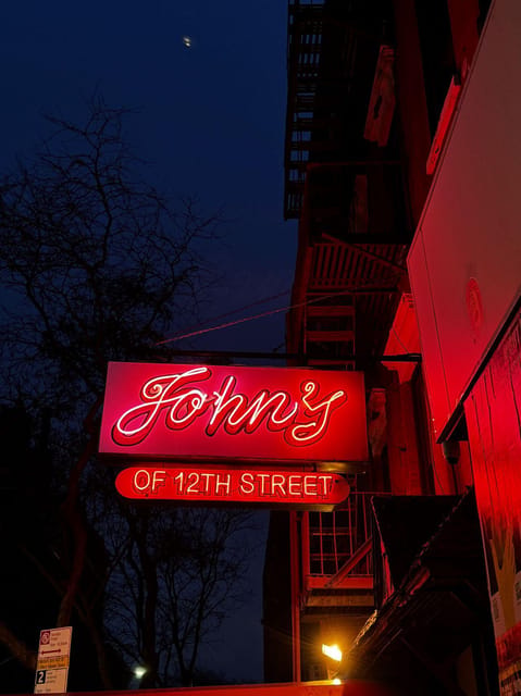 True Crime New York: NYPD-Guided Mafia Walking Tour w/ Food - Key highlights you’ll care about