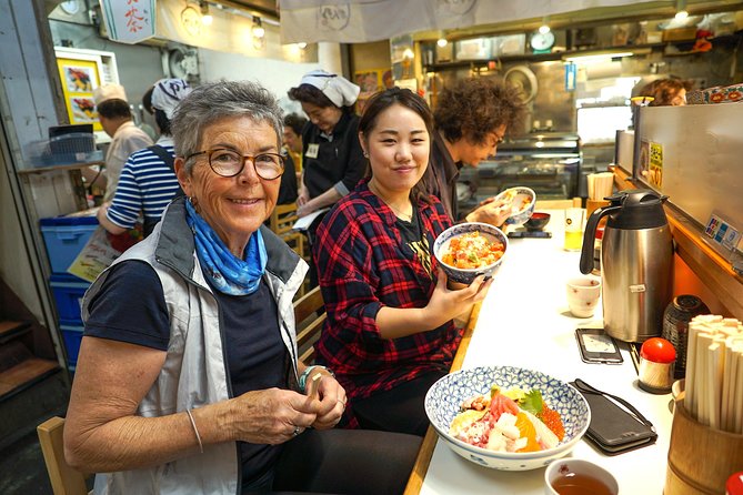Tsukiji Fish Market Small-Group Food Walking Tour - What Guides Actually Add: More Than Just Ordering Help