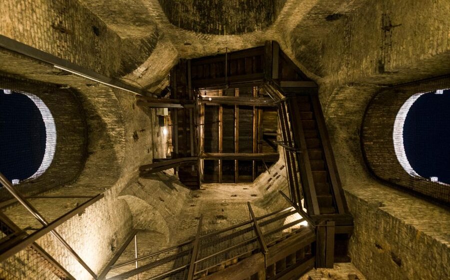 Turin Noir: The Darkest Walking Tour - Where the tour starts and how the night gets going