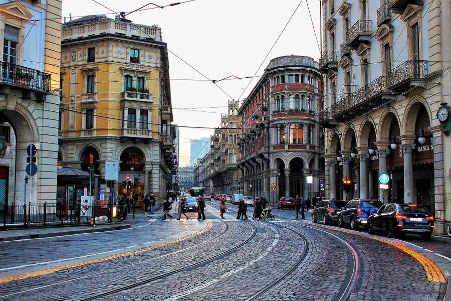 Turin: Small-Group Walking Tour of Top City Highlights - Key highlights worth prioritizing