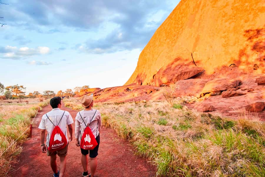 Uluru: Guided Walking Tour at Sunrise with Light Breakfast - Price and Value: Is $140 Worth It?