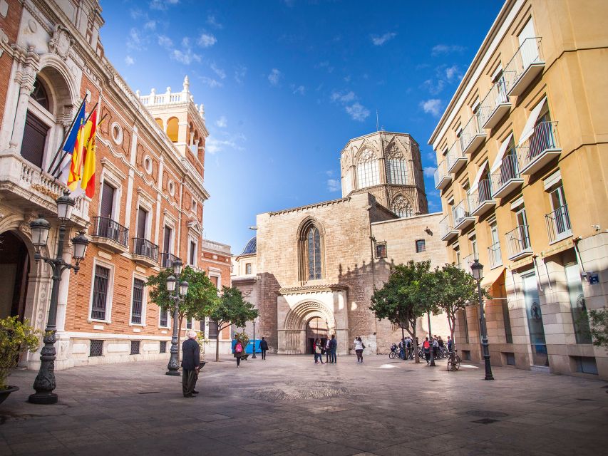 Valencia: Essentials and World Heritages Sites Walking Tour - Key Highlights You’ll Actually Feel During the Walk