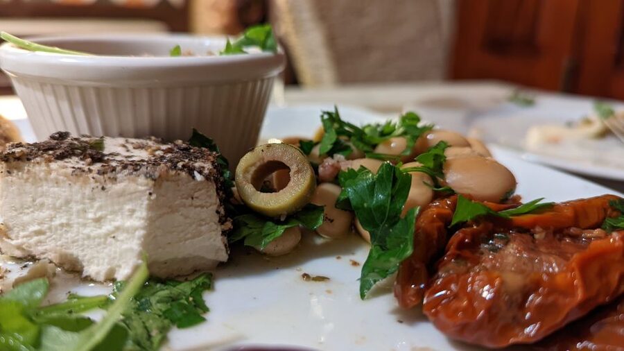 Valletta: Maltese Food and Drink Guided Walking Tour - The walking route: architecture, foreign influence, and the Knights’ impact