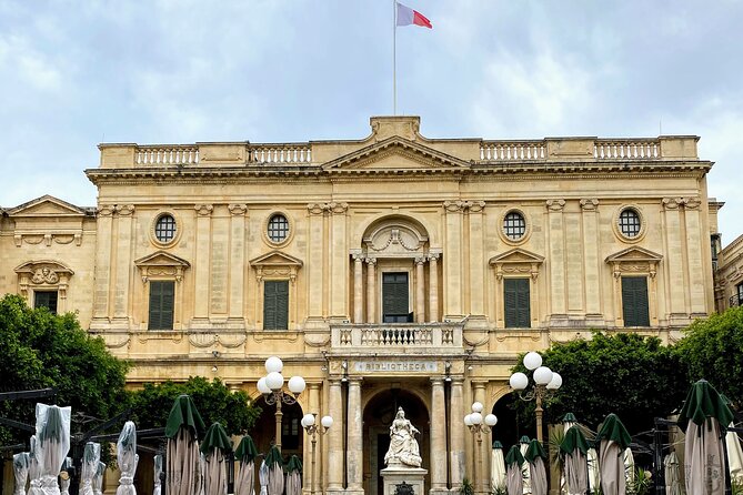 Valletta Private Walking Tour - Auberge d’Italie and the Museum of Fine Arts option