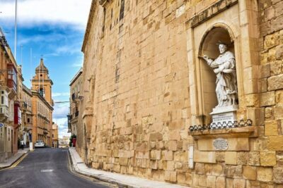 Valletta: Self-Guided Historical Walking Tour (Audio Guide) - How the PopGuide audio system works (and what you should do first)