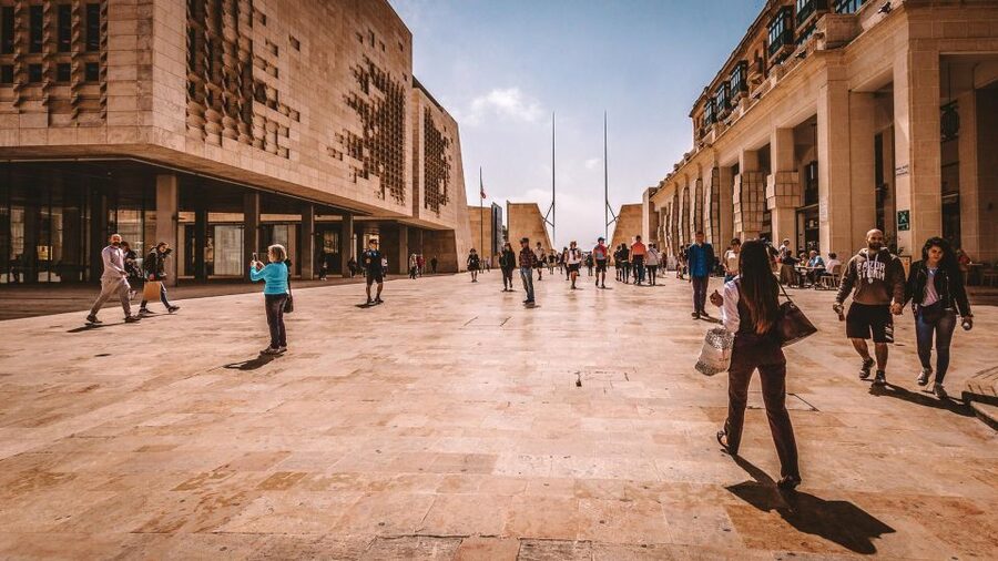 Valletta: Self-Guided Historical Walking Tour (Audio Guide) - Where it shines, and where you should be careful