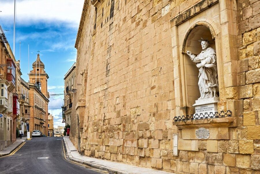 Valletta: Self-Guided Historical Walking Tour (Audio Guide) - How the PopGuide audio system works (and what you should do first)