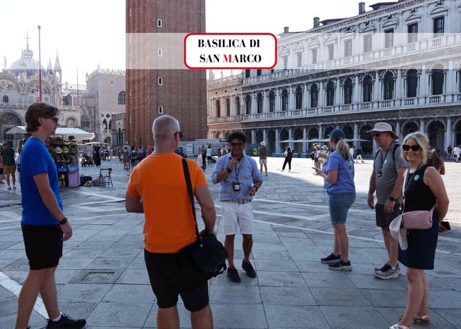 Venice: City Center Walking Tour & Iconic Gondola Ride - Piazza San Marco: a short setup, then you move