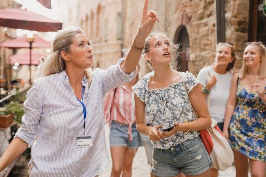 Venice : Private Custom Walking Tour With A Local Guide - Optional museums, without the one-size trap