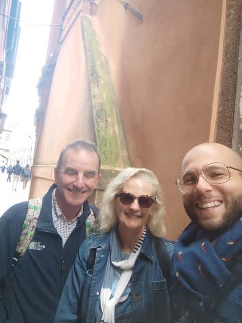 Venice: Private Walking Tour with a Local - Walking Route Themes: Courtyards, Street Life, and Quiet Neighborhoods