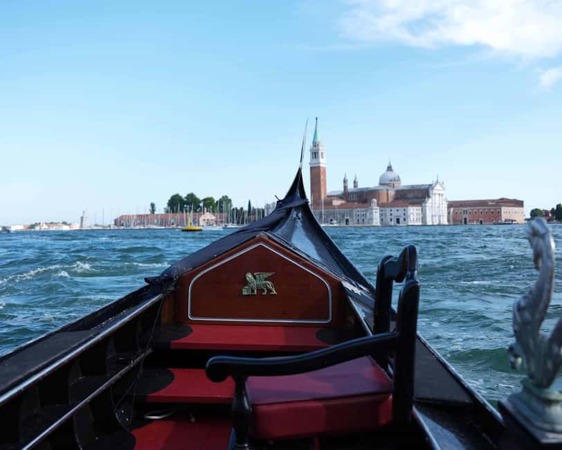 Venice: Rialto Bridge & Offbeat Unusual Venice Walking Tour - VR Bonus: A Different Way to See Old Venice