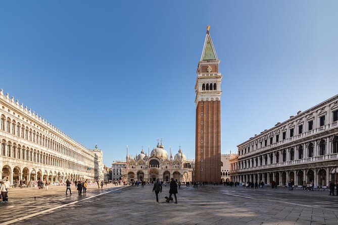 Venice: San Marco to Rialto Walking Tour & Spritz Like a Local - A White Plaque and a Theater: The Explorer-Home Story
