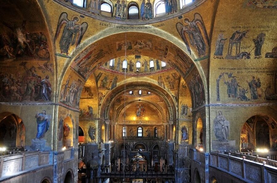 Venice: Skip-the-Line Doge’s Palace & Basilica Walking Tour - St. Mark’s Basilica Terrace, Golden Mosaics, and the Horses
