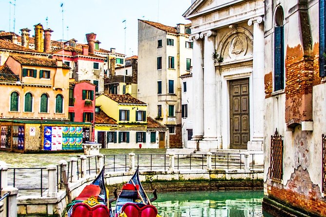 Venice Small Group Walking Tour of Most-Famous Sites &Attractions - Campo San Polo: the big camp that still feels local