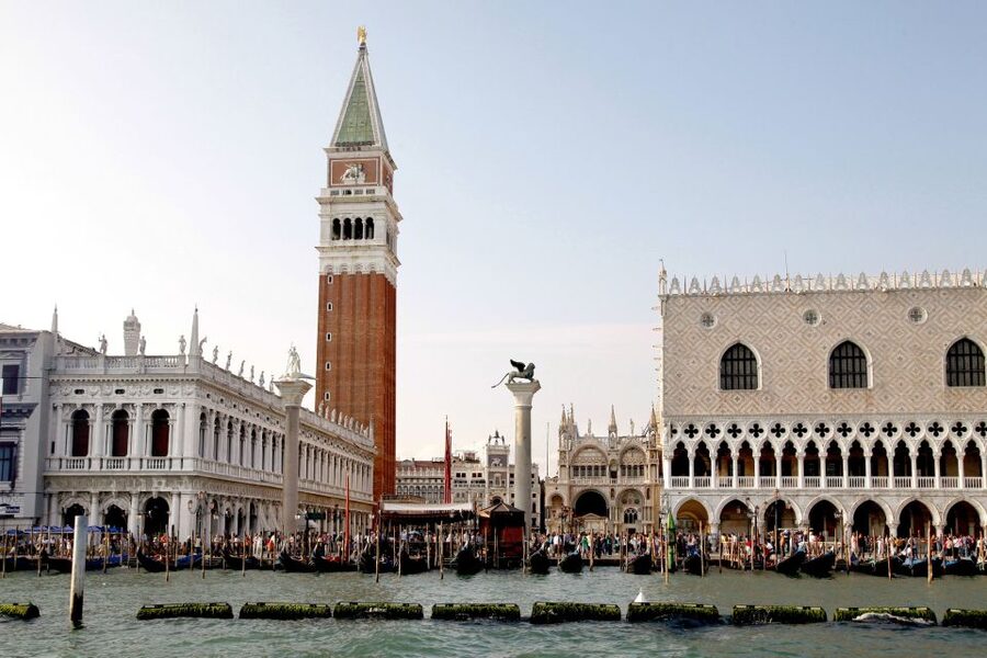 Venice: Walking tour, Doge Palace, & St. Mark's Basilica - Should you book this Doge’s Palace and St. Mark’s Basilica tour?