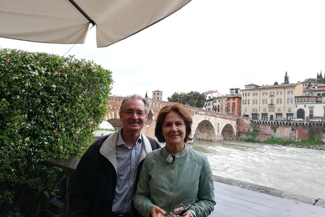 Verona City Sightseeing Walking Tour of Must-See Sites with Local Guide - Piazza dei Signori (Dante’s Square): graves, power, and a little drama
