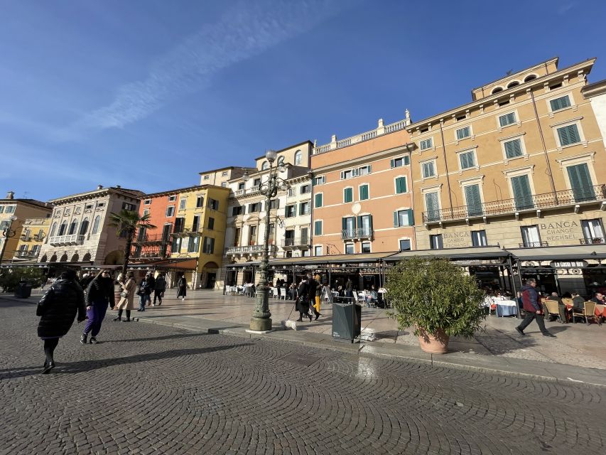 Verona: City Walking Tour with Cable Car & Wine Aperitif - Juliet’s Balcony (Outside) and the Squares Between: Getting the Verona Feeling Fast