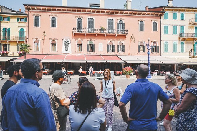 Verona Highlights Walking Tour in Small-group - Arena di Verona: AD 30 engineering that still hosts opera