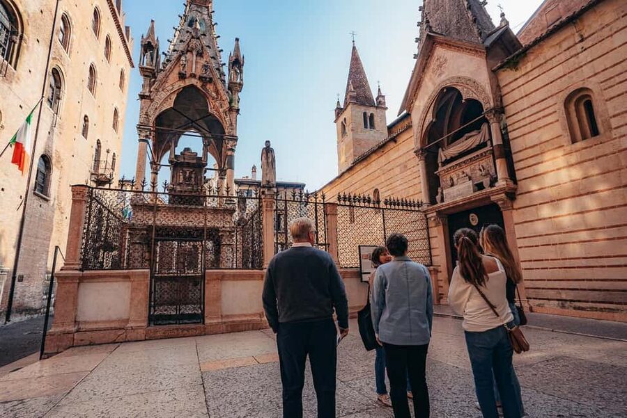 Verona: Highlights Walking Tour with Arena Priority Access - Entering the Verona Arena: gladiators, architecture, and opera nights